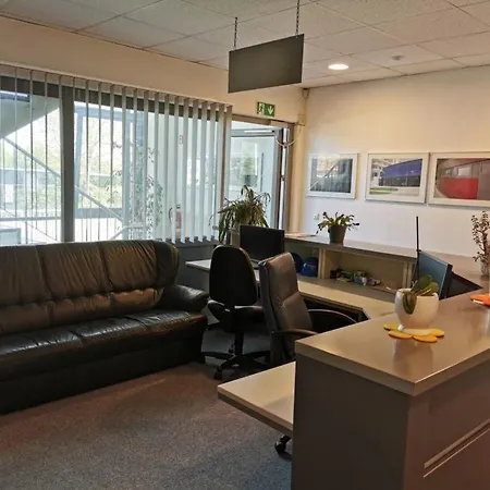 3-4 Bett Zimmer Mit Gemeinschaftsbad44 Appartement *