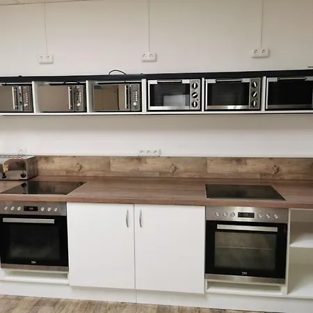 3-4 Bett Zimmer Mit Gemeinschaftsbad44 Appartement Elmenhorst/Lichtenhagen